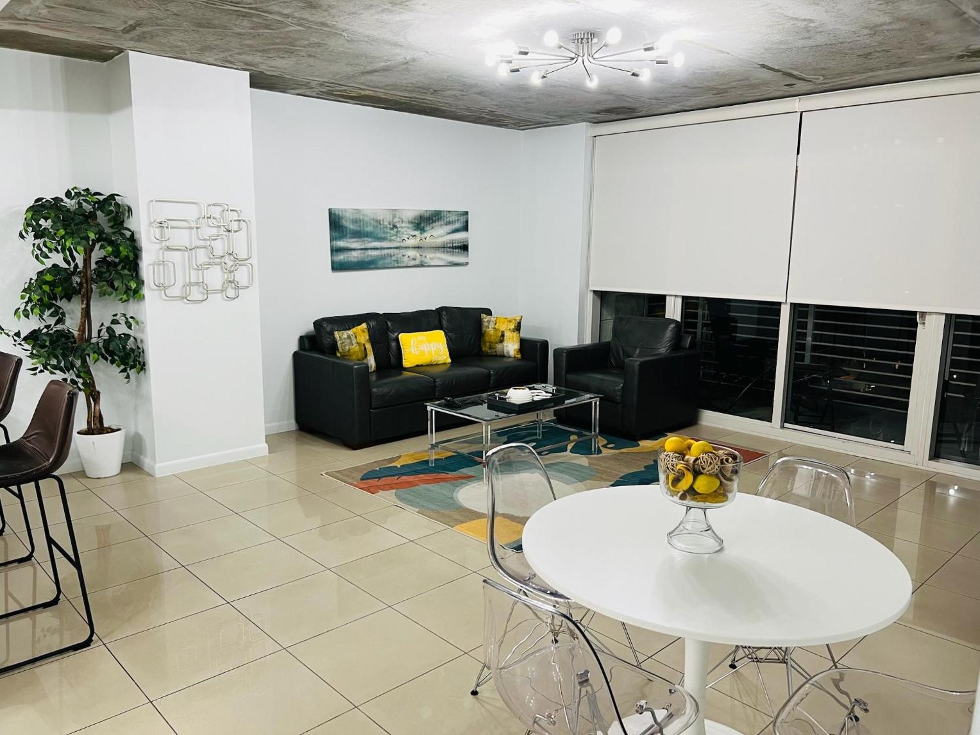 Spacious 2Bd 2Bth At Midblock Μαϊάμι Εξωτερικό φωτογραφία